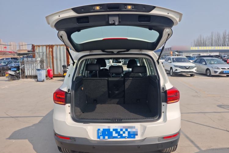 Used Volkswagen Tiguan L 2015 1.8TSI Automatic Two-Wheel Drive Comfort Edition
