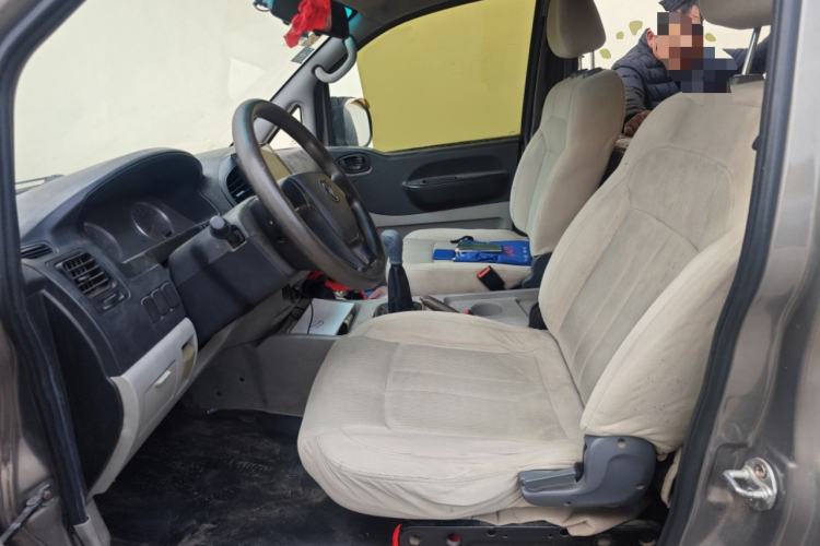 Used FORTHING Lingzhi 2017 V3 1.5L 5-Seater Special Offer Model