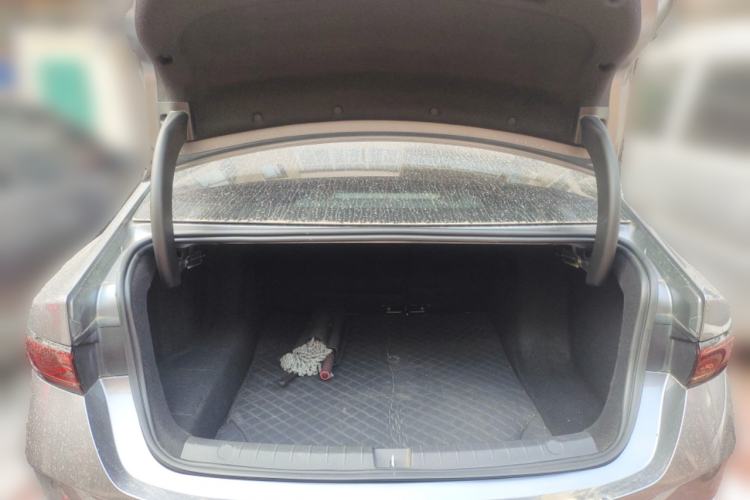 Used BYD Qin PLUS 2025 DM-i Smart Drive 55KM Leading Model