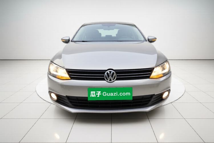 Used Volkswagen Sagitar 2014 Revised Version 1.6L Automatic Comfort Edition Front