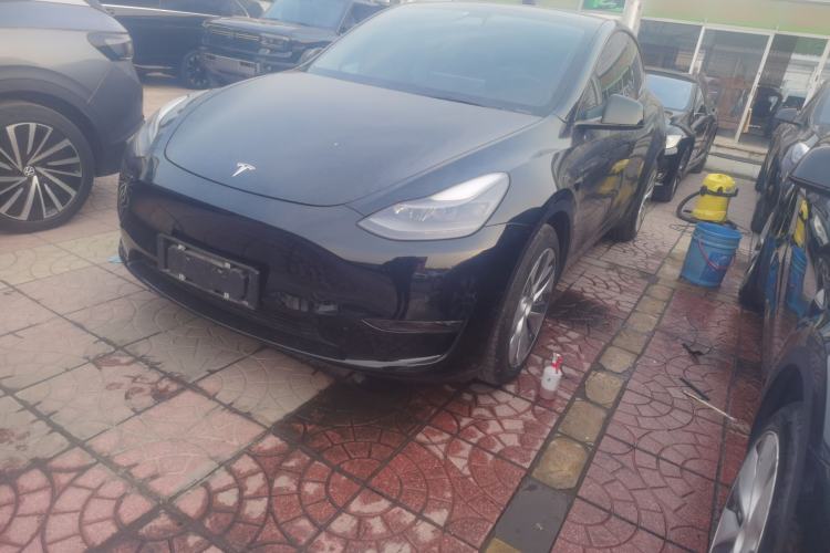 Used Tesla Model Y 2021 Long-Range All-Wheel-Drive Version 3D7