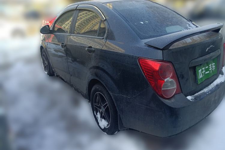 Used Chevrolet Aveo Sonic 2011 Sedan 1.4L Manual Transmission SE