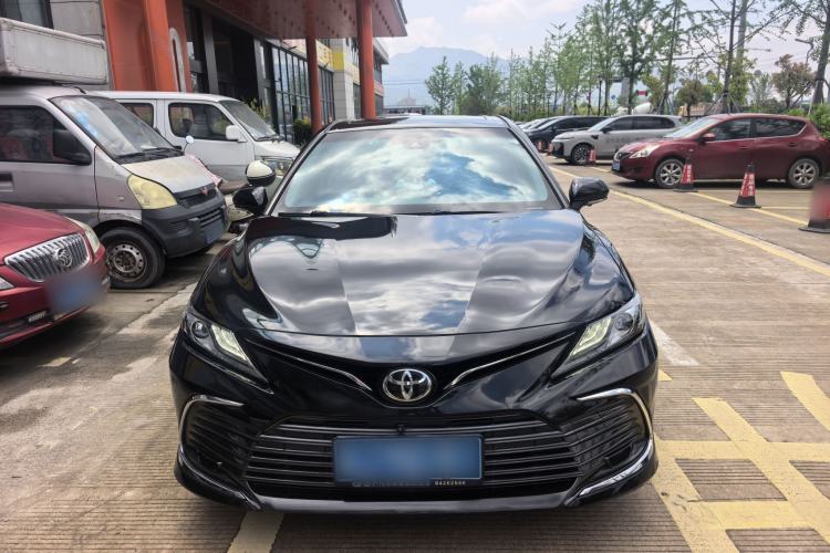 Used Toyota Camry 2021 2.0G Luxury Edition Exterior 1