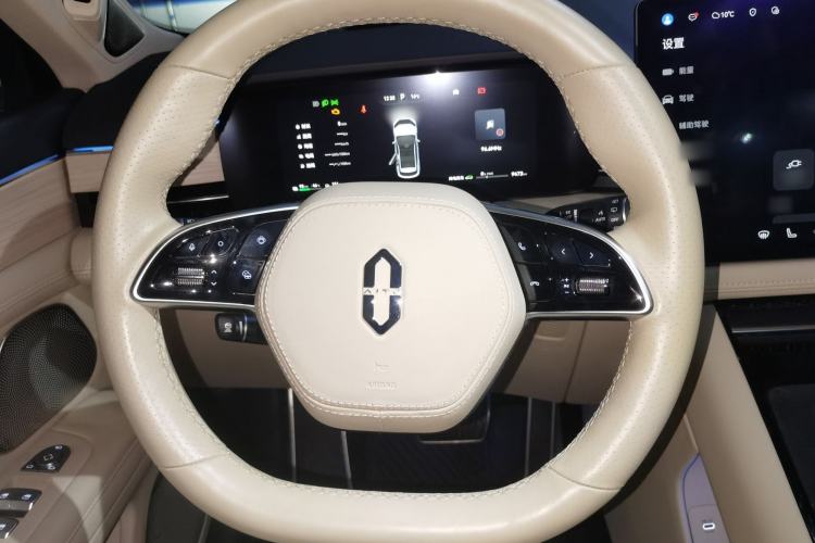 Used Hima AITO M5 2024 Extended-Range Max RS Four-Wheel Drive Advanced Intelligent Driving Version
