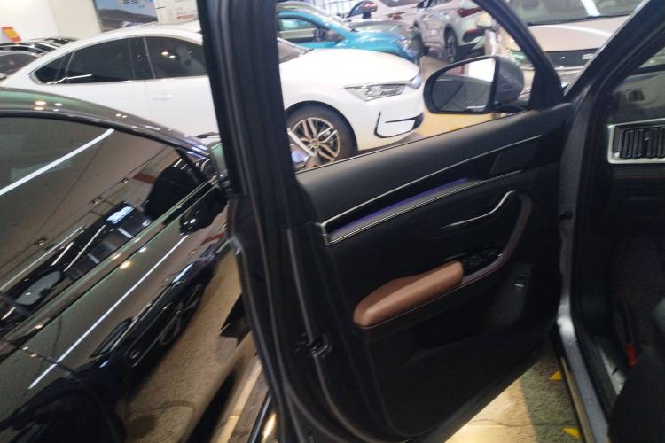 Used BYD Song PLUS New Energy 2021 DM-i 100KM Four-Wheel Drive Flagship PLUS