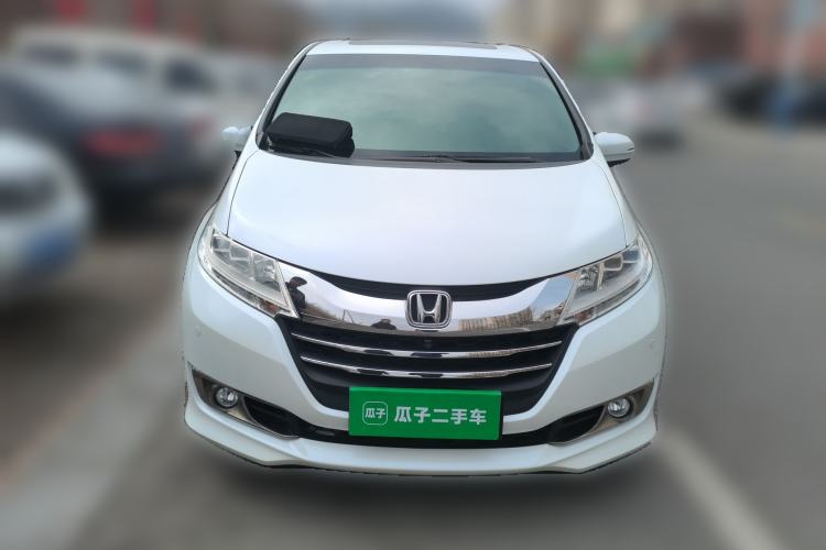 Used Honda Odyssey 2015 2.4L Supreme Edition
