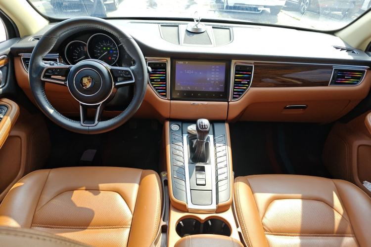 Used Zotye SR9 2017 2.0T Manual "Ultimate Light" Edition
