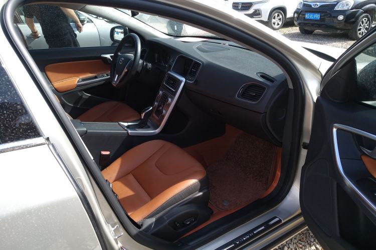 Used Volvo S60 2018 S60L T3 Smart Progress Edition Right Front Seat