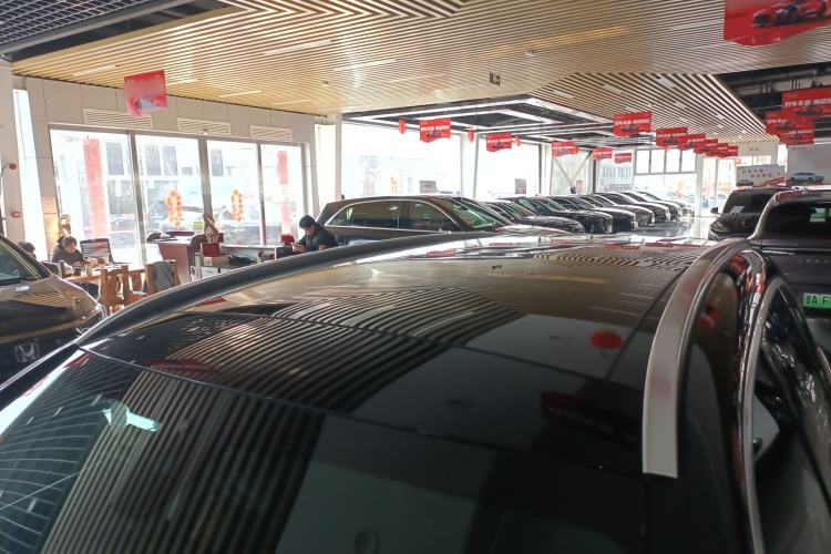 Used Mercedes-Benz GLC 2022 Second Facelift GLC 260 L 4MATIC Luxury Edition