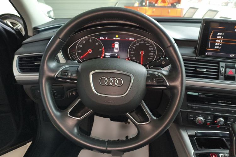 Used Audi A6L 2018 30th Anniversary Edition 35 TFSI Fashion Model