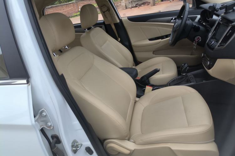 Used CHANGAN Eado 2015 1.6L Automatic Luxury Model Right Front Seat