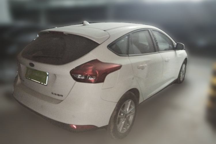 Used Ford Focus 2017 Hatchback 1.6L Manual Fashion Edition SmartDrive Version Rear Right 45 Deg