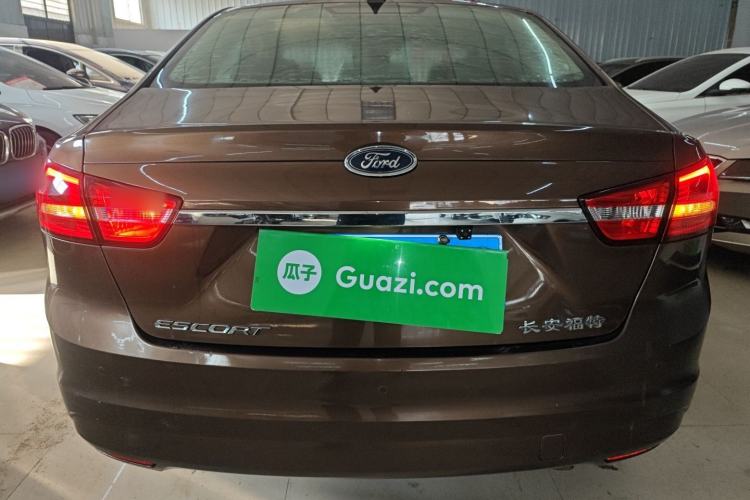 Used Ford Escort 2015 1.5L Automatic Fashion Model