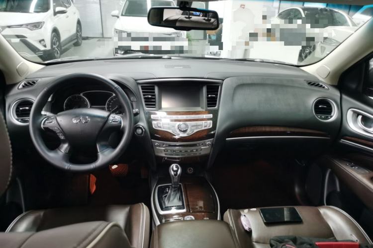 Used Infiniti QX60 2018 2.5 S/C Hybrid Two-Wheel-Drive Champion Family Edition
