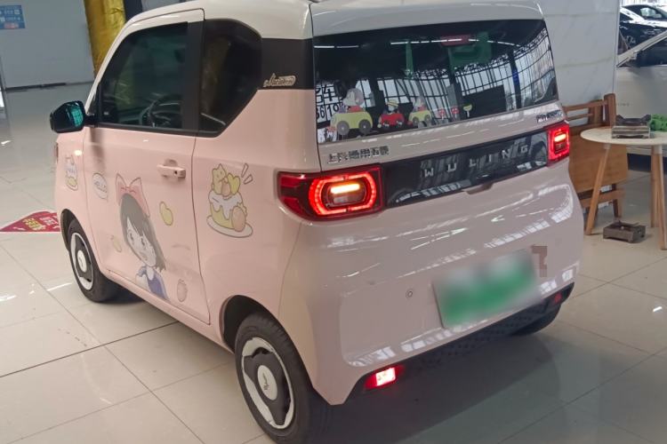 Used Wuling Hongguang MINIEV 2021 Macaron Premium Model – Lithium-NMC
