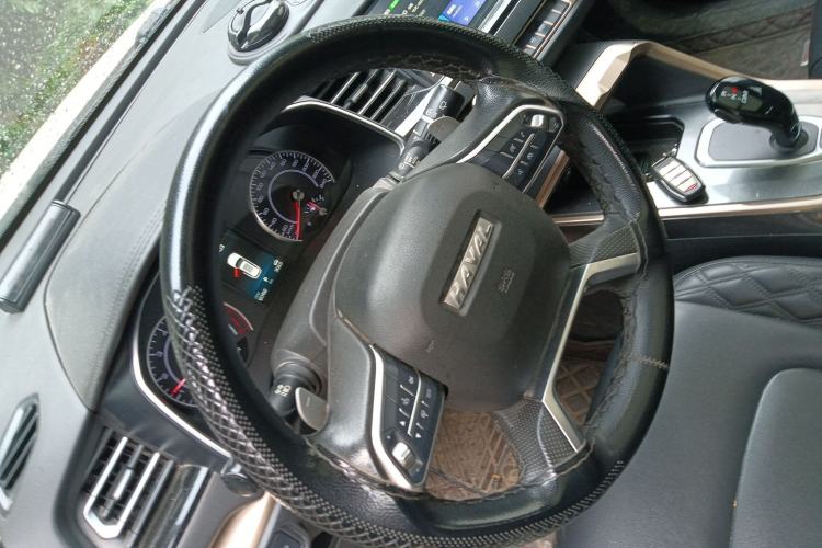 Used Haval H6 2020 1.5 GDIT Automatic Platinum Champion Edition Steering Wheel