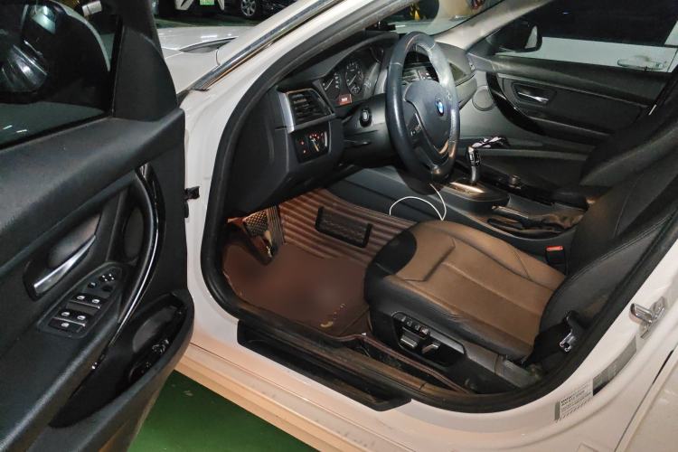 Used BMW 3 Series 2017 320Li Fashion Model
