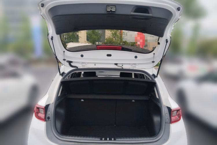 Used Kia kx1 Stonic 2021 1.4L CVT Sunroof Model Trunk