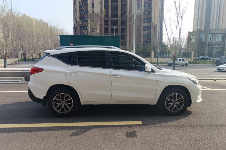 Used BYD Song 2017 Gaishe Upgrade Edition 1.5TID Automatic Elite Model