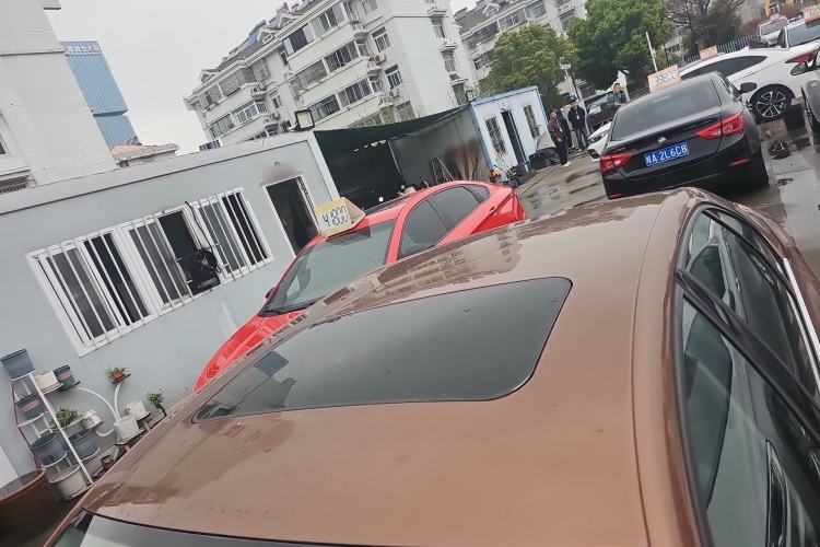 Used Volkswagen Bora 2018 1.5L Automatic Comfort Model Roof