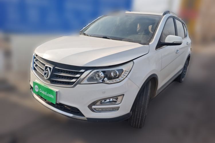 Used Baojun 560 2015 1.8L manual luxury version