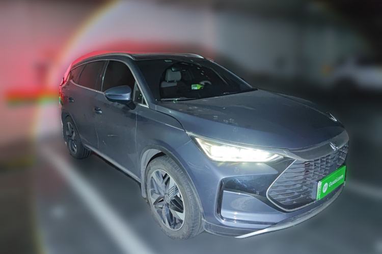 Used BYD Tang New Energy 2024 DM-i Glory Edition 112KM Prestige Model Front Right 45 Deg