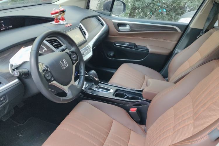 Used Honda Jade 2017 210TURBO CVT Luxury Edition 6 Seats
