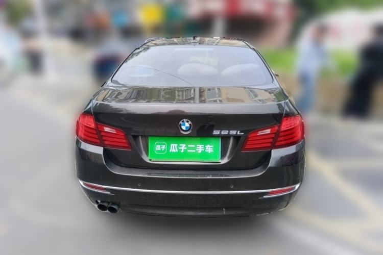 Used BMW 5 Series 2014 525Li Luxury Design Package
