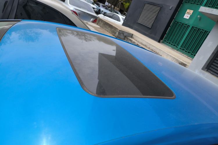 Used Buick Verano 2016 Hatchback 15S Automatic Ambition Model Roof