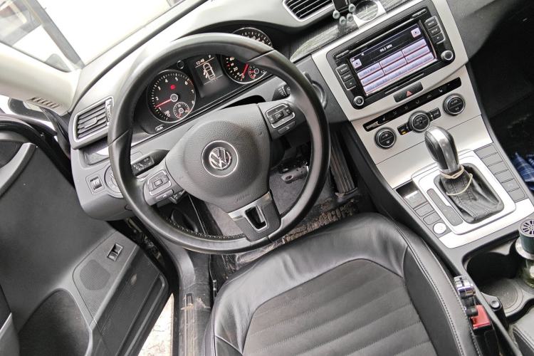 Used Volkswagen Magotan 2015 Facelift 1.8TSI Luxury Model