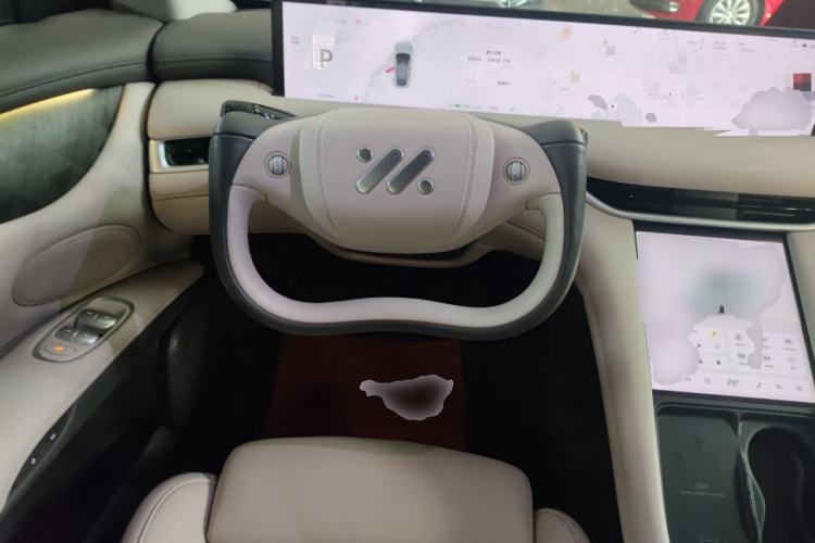 Used IM LS6 2023 Max Long-Range Version Steering Wheel