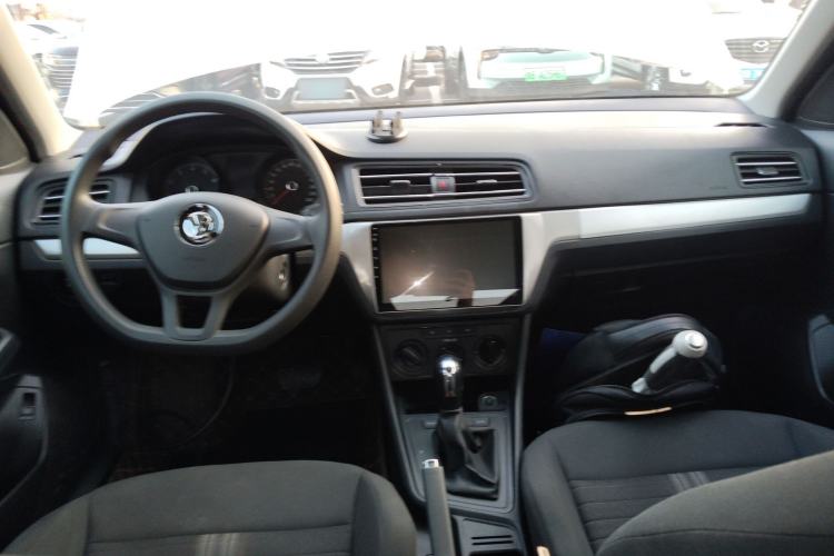 Used Volkswagen Lavida 2019 Lavida Start 1.5L Automatic Trendy Version China VI Standard
