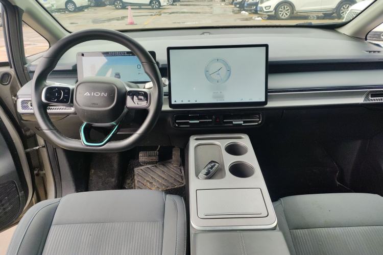 Used AION Y 2023 Plus 510 Enjoy Edition