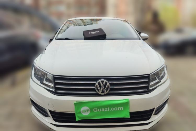 Used Volkswagen Santana 2016 1.6L Automatic Comfort Edition Front