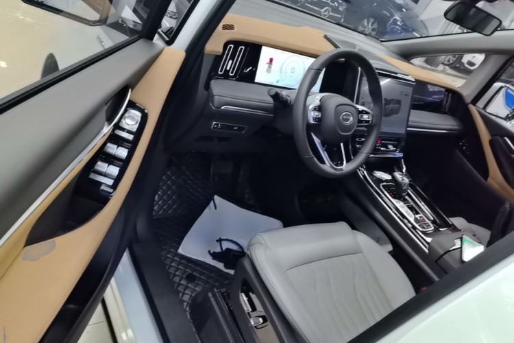 Used GAC Trumpchi M8 2024 Master Series 400T Prestige Edition Driver Seat