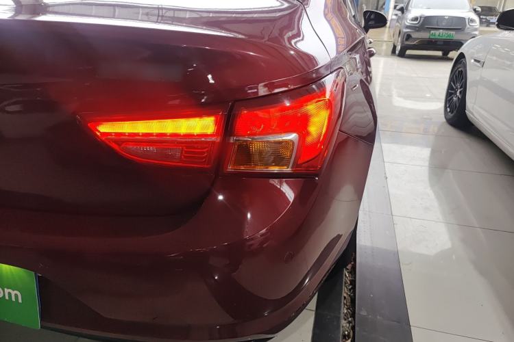 Used Buick Verano 2017 Sedan 20T Dual-Clutch Leading Model Right Rear Taillight