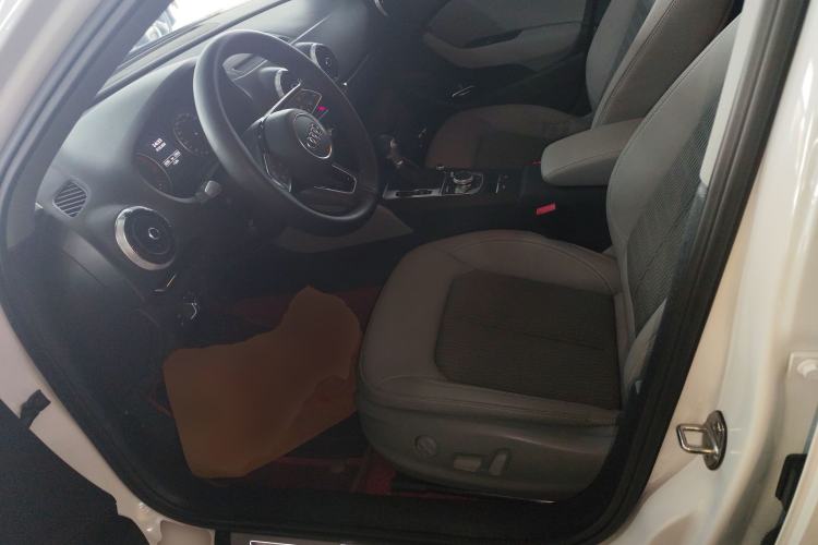 Used Audi A3 2020 Limousine 35 TFSI Fashion Edition China VI Emission Standard
