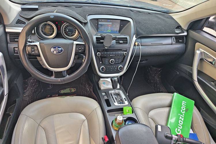 Used Bestune X80 2013 2.0L automatic luxury version