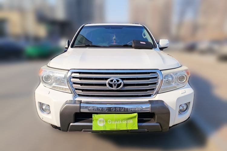 Used Toyota Land Cruiser 2012 4.6L Automatic VX-R
