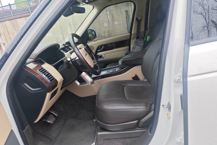 Used Land Rover Range 2021 3.0 L6 Century Extended Classic Edition Left Front Seat