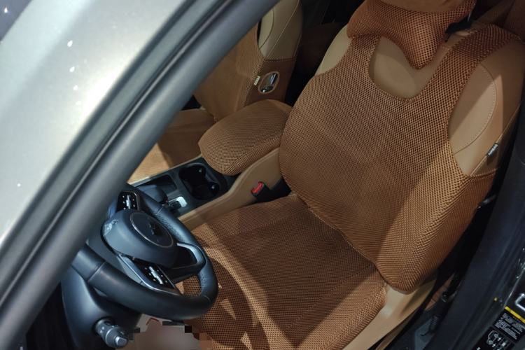 Used Li Auto ONE 2021 Extended-Range 6-Seater Version Left Front Seat