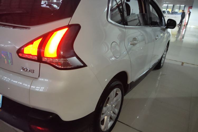 Used Peugeot 3008 2016 2.0L Automatic Classic Edition
