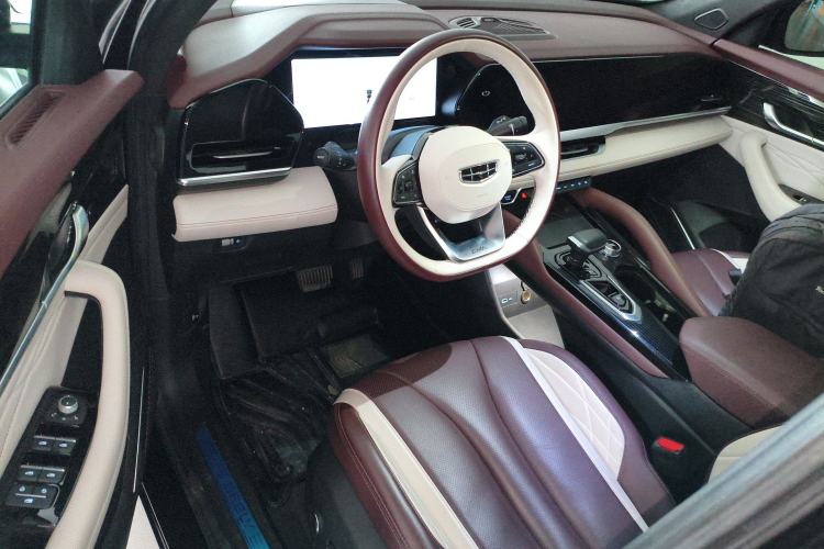 Used Geely Auto Monjaro L 2024 2.0TD High-Power Automatic Two-Wheel Drive Yunqi Version Driver Seat