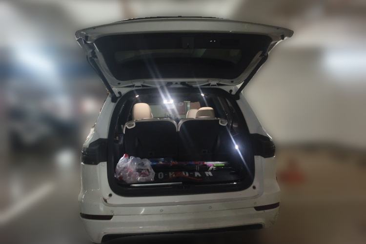 Used Li Auto ONE 2020 Extended-Range 6-Seater Version Trunk