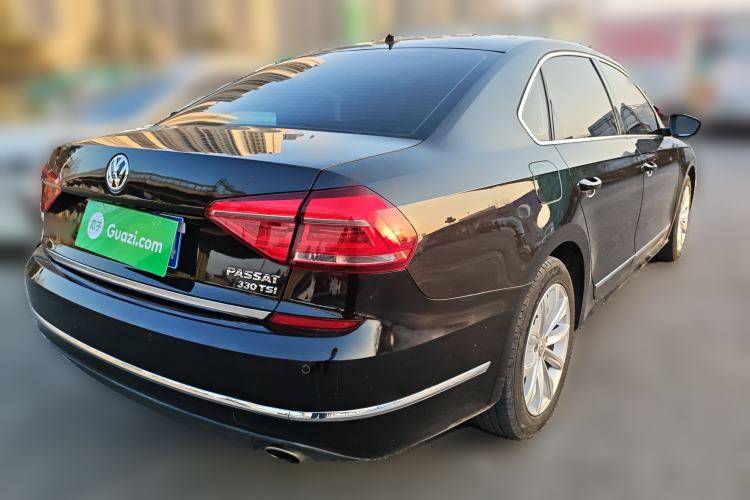 Used Volkswagen Passat 2017 330TSI DSG Luxury Edition