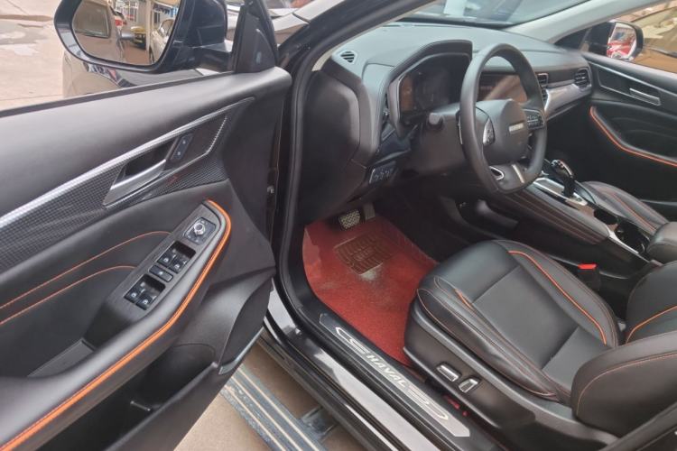 Used Haval F7 2021 2.0T Two-Wheel Drive i-Van Driver Seat