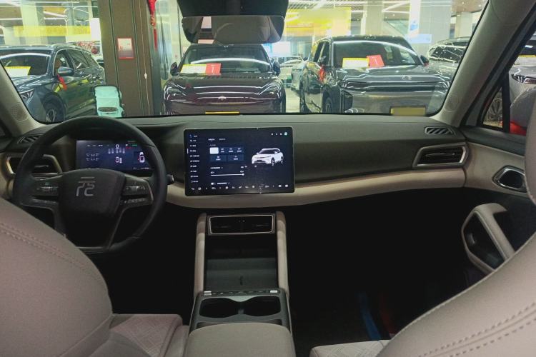 Used BYD Yuan UP 2025 Intelligent Driving Version 401 KM Dynamic Edition