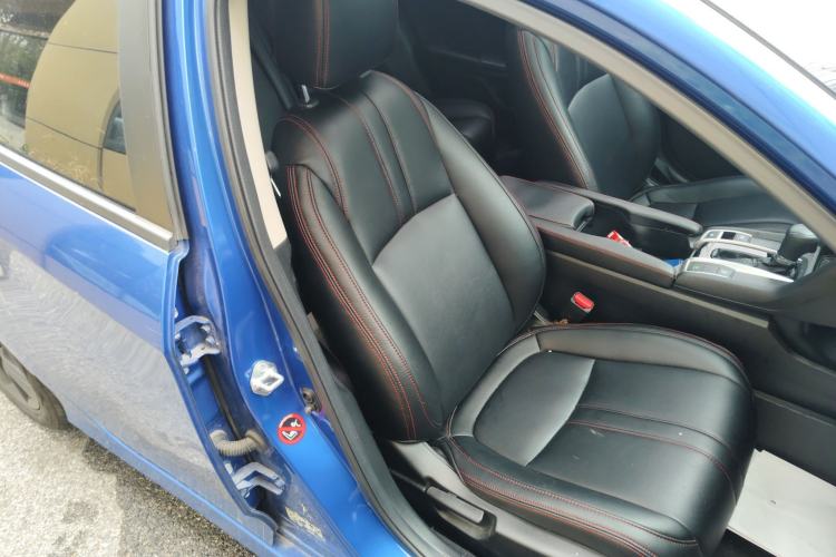 Used Honda Civic 2019 220TURBO CVT Dynamic Edition China VI Right Front Seat