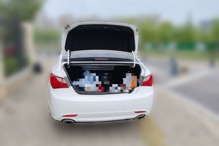 Used Hyundai Sonata 2013 2.4L Automatic Leading Edition China IV Standard Trunk