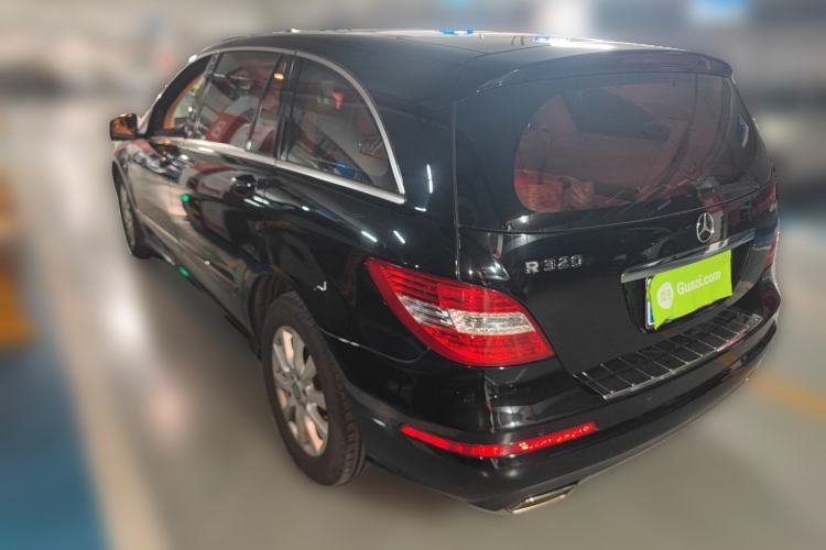 Used Mercedes-Benz R-Class 2015 R 320 4MATIC Luxury Model
